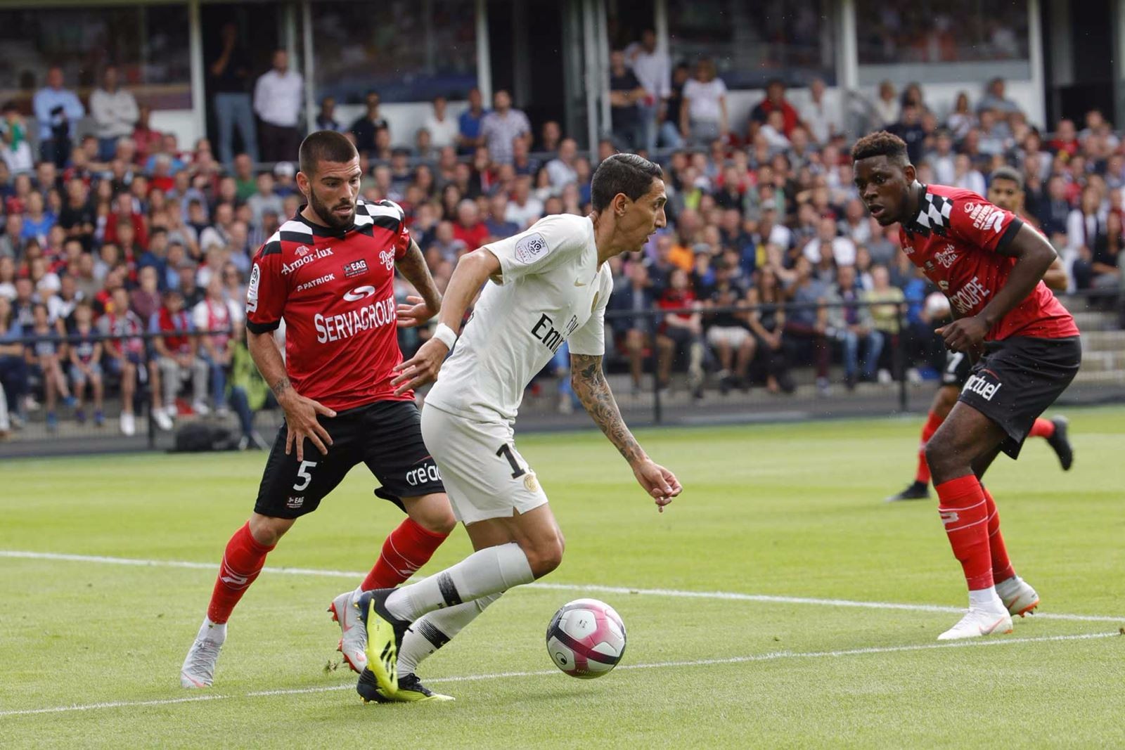 卫冕冠军是二连冠吗